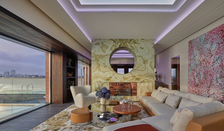 <strong> The Penthouse at Claridge’s: </strong>This penthouse covers the rooftop of the iconic Claridge's hotel.