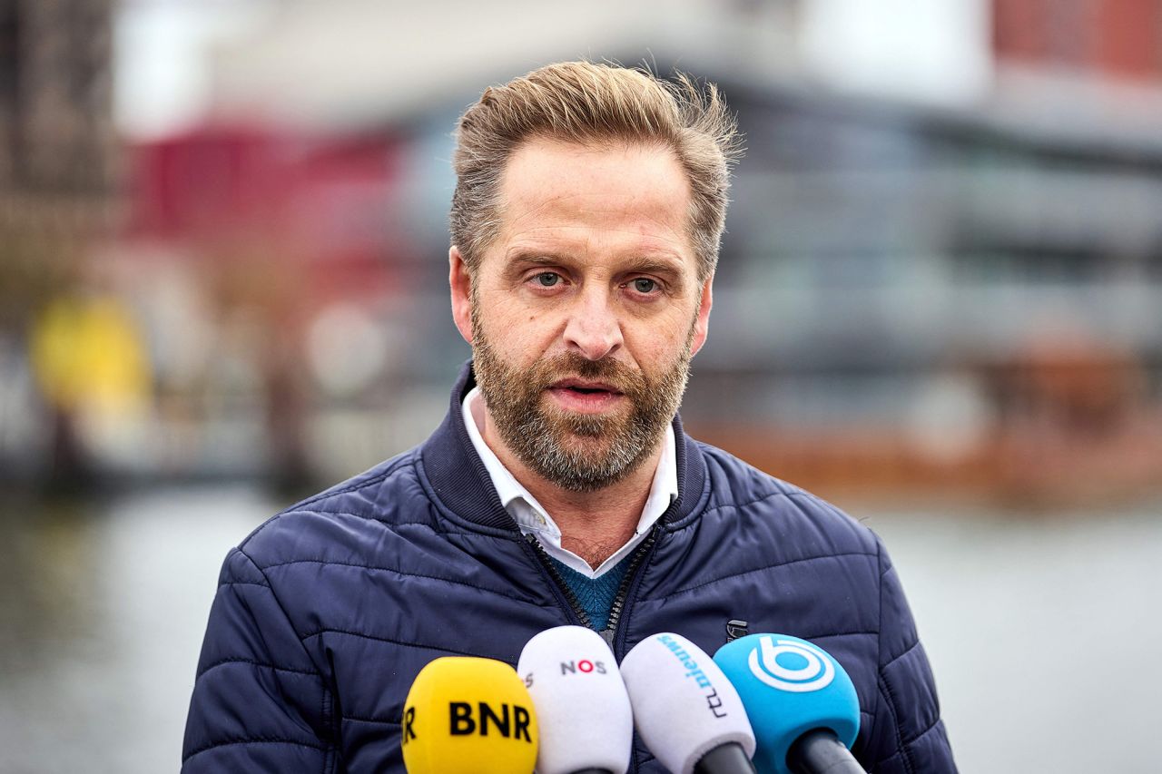 Netherlands' outgoing Health, Welfare and Sport Minister Hugo de Jonge speaks to the press about the Omicron variant of Coronavirus at Rotterdam, Netherlands, 28 November 2021.?