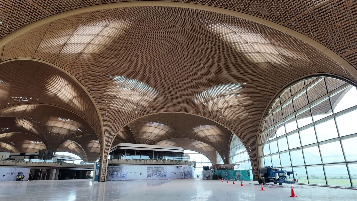 Curved ceilings allow maximum air circulation at Phnom Penh’s Techo International Airport.