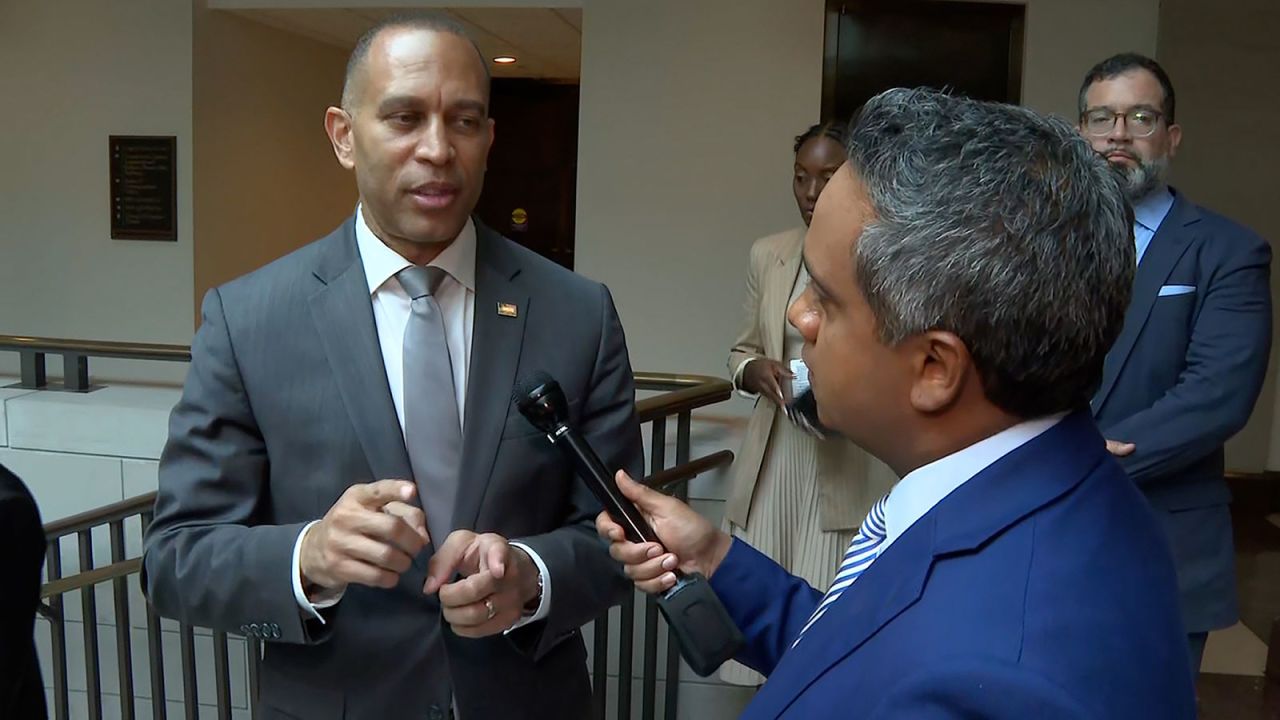 House Democratic Leader Hakeem Jeffries speaks with CNN's Manu Raju on Monday, July 22.