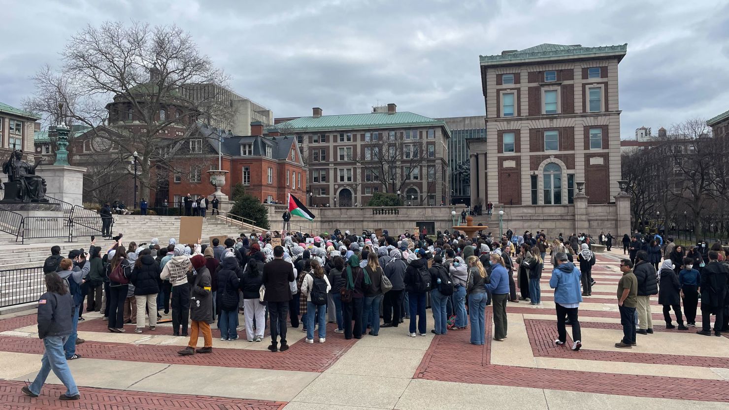 Educators’ unions sue Trump administration over revocation of $400 ...