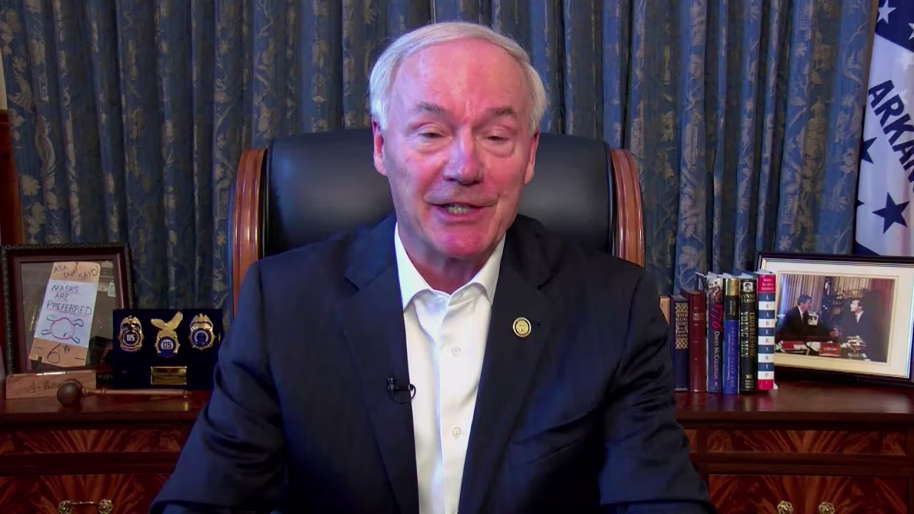 Arkansas Gov. Asa Hutchinson speaks with CNN on Thursday, August 27.