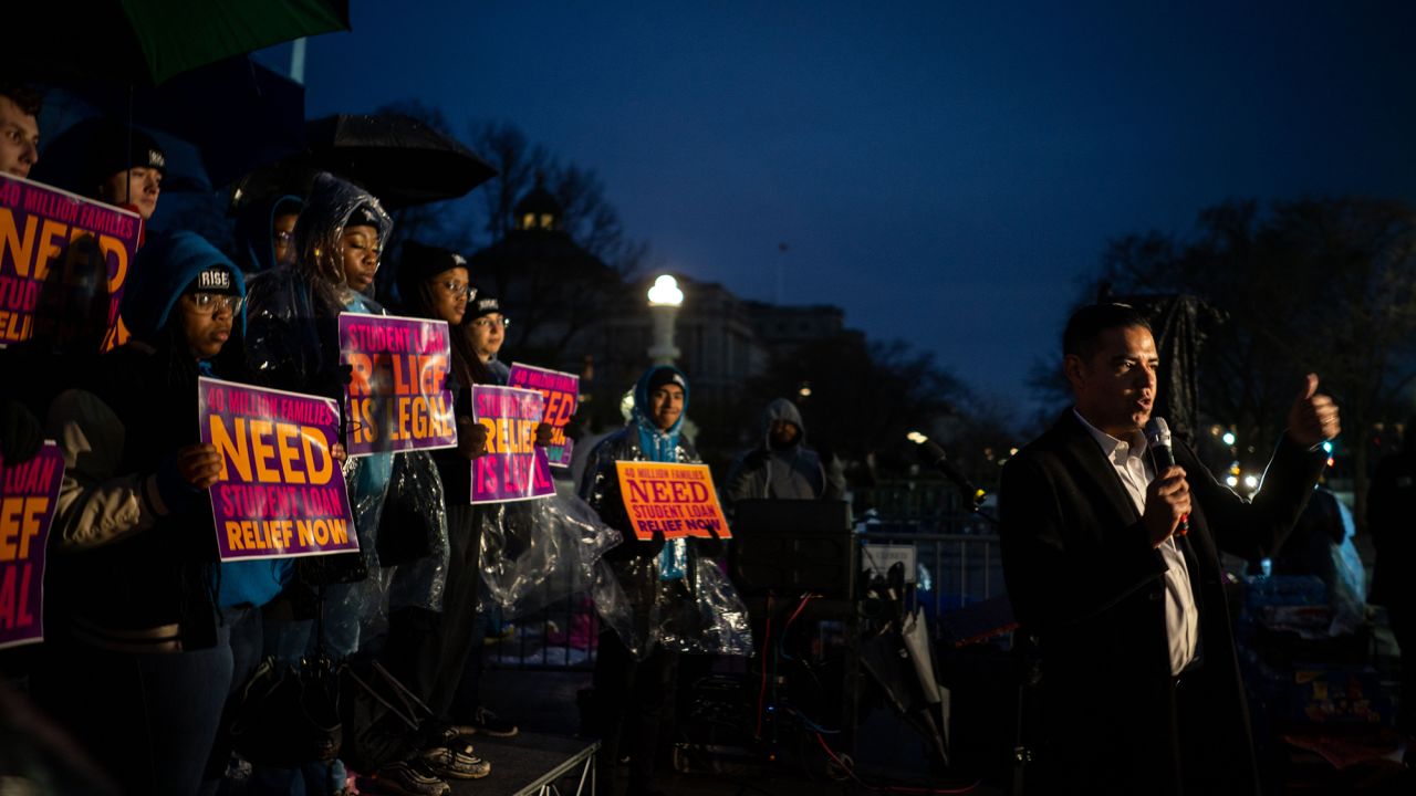 Live updates: Student loan forgiveness Supreme Court arguments CNN