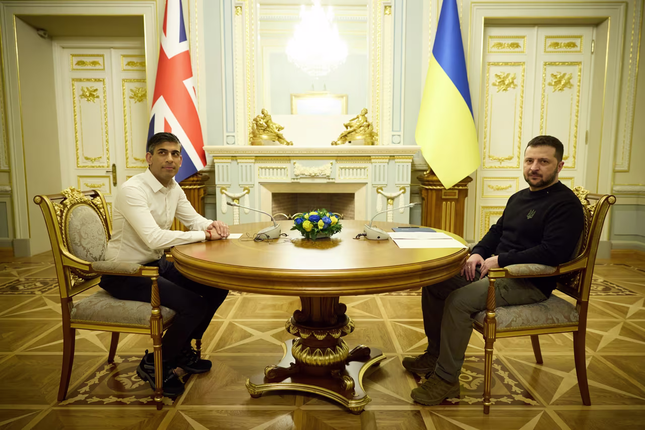 British Prime Minister Rishi Sunak (L) and Ukrainian President Volodymyr Zelensky (R) hold bilateral talks as UK premier unveils $3.1B military aid package for Ukraine amid their meeting in Kyiv, Ukraine, on January 12.