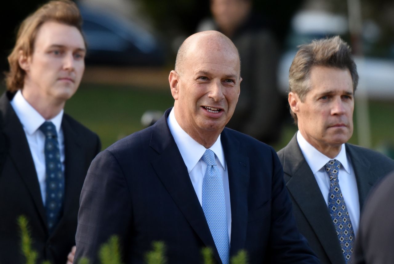 Gordon Sondland (center) arrives at the US Capitol, October 17.