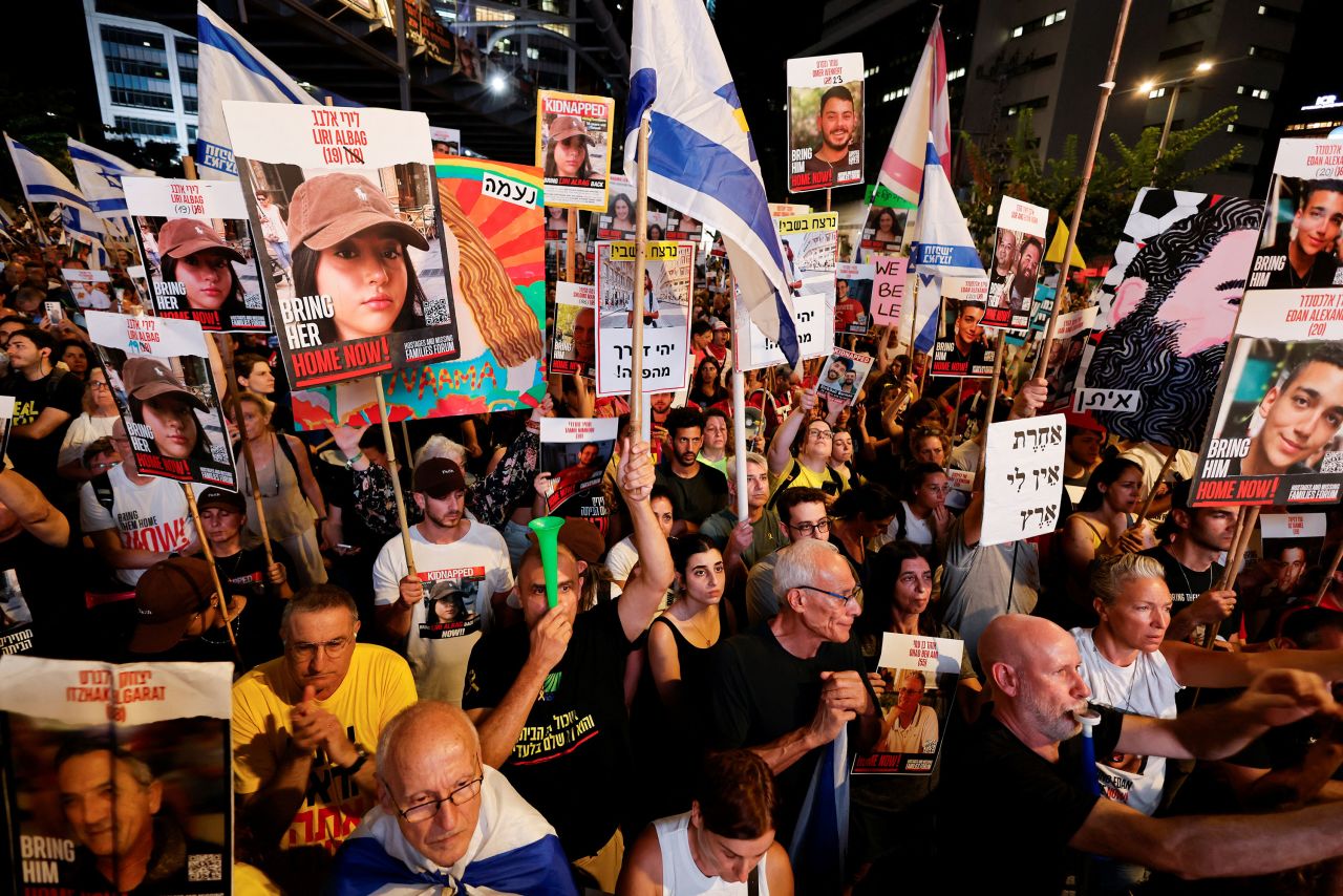 People rally against the government and in support for hostages who were kidnapped by Hamas at a protest in Tel Aviv, Israel, on September 21. 