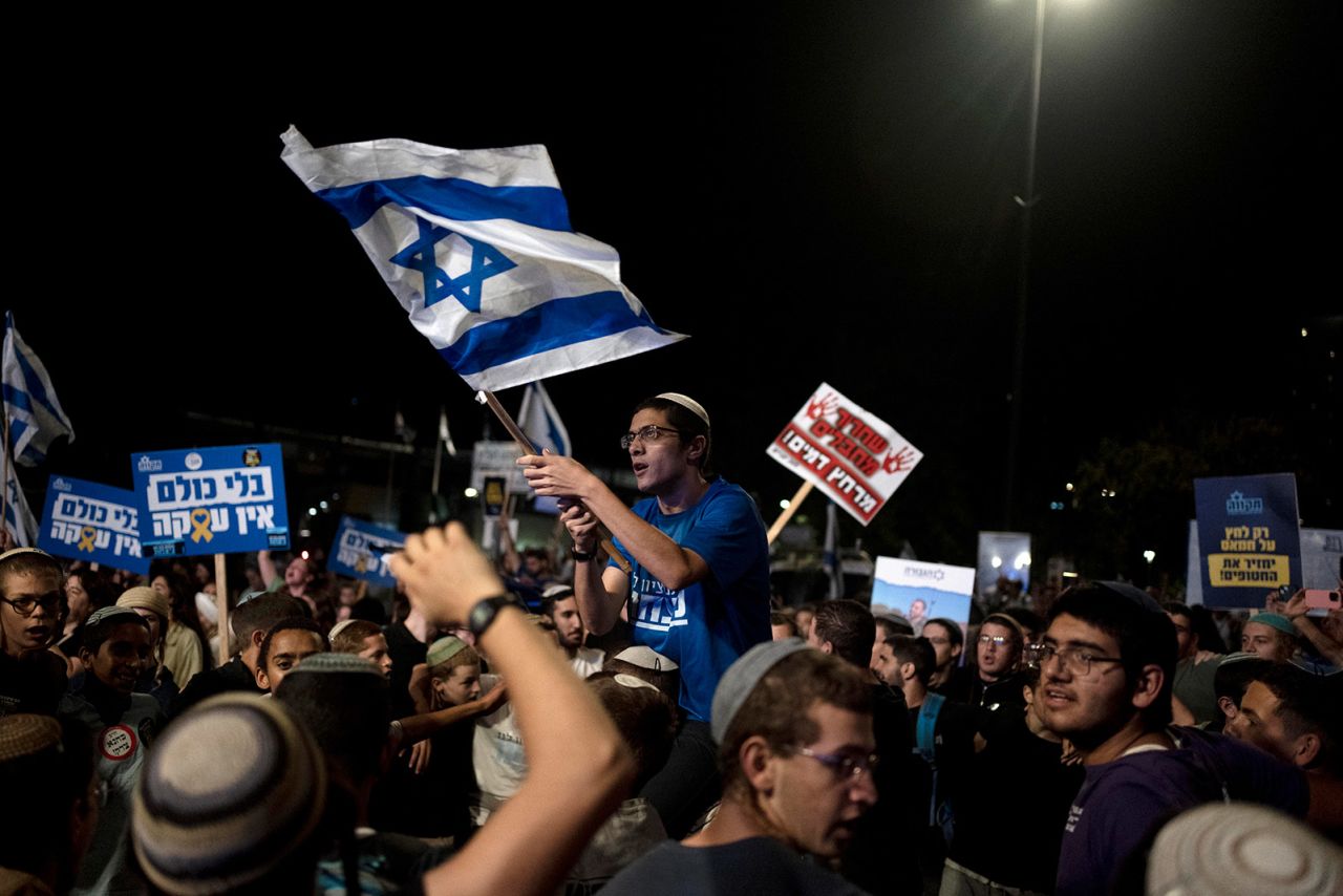 Right-wing Israelis with relatives held hostage by Hamas in the Gaza Strip, and their supporters, rally in Jerusalem, on Sept.ember 19.