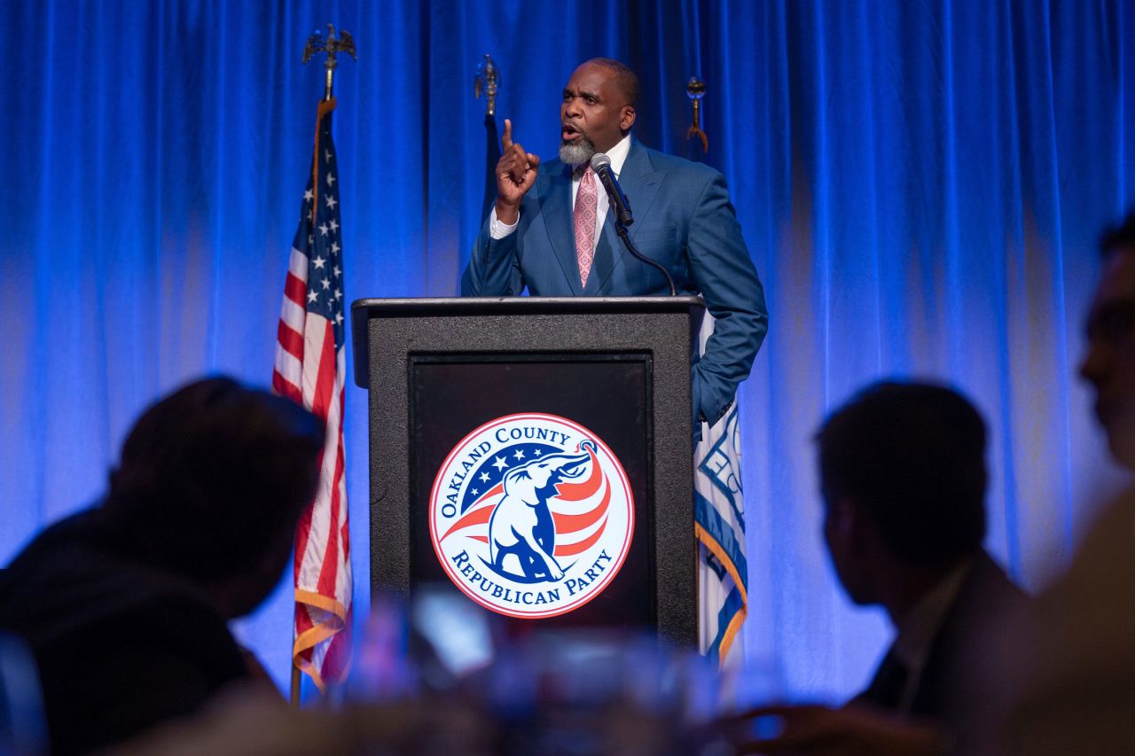 Former Detroit Mayor Kwame Kilpatrick speaks during the Oakland County Republican Party’s Lincoln Day Dinner at the Suburban Collection Showcase in Novi, Michigan, on Wednesday, August 21.