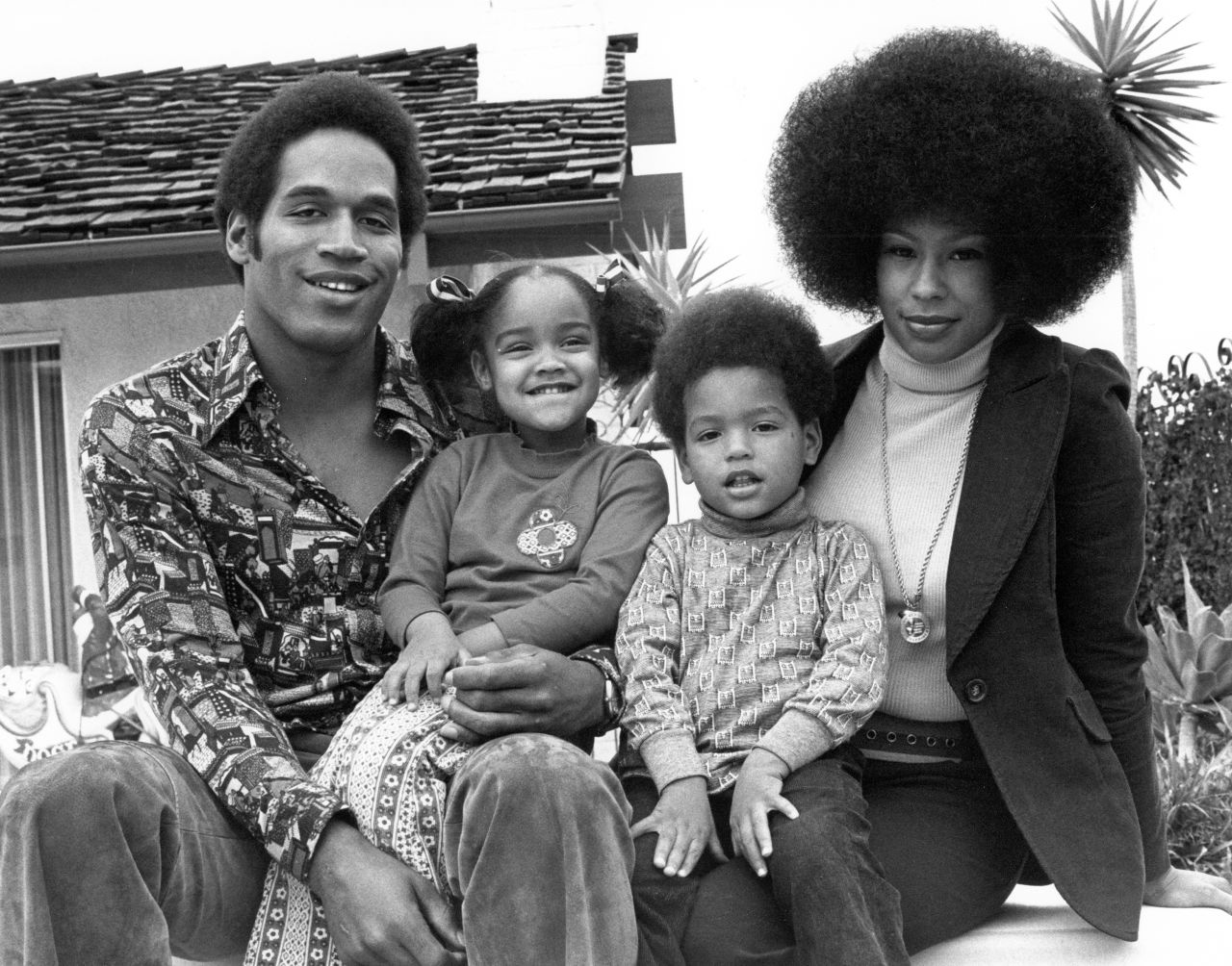 Simpson poses for a portrait with his wife Marguerite, daughter Arnelle and son Jason in 1973. 