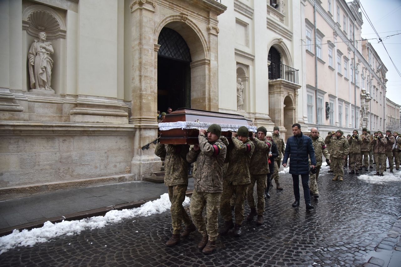 Soldiers attend the farewell ceremony for senior sergeant Yuriy Chernenko in Lviv, Ukraine on November 24.