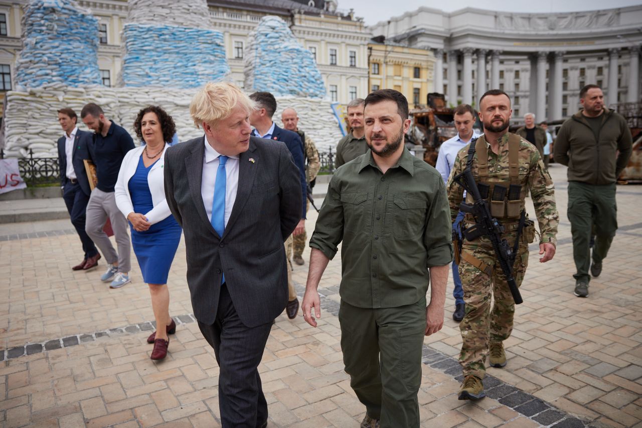 Volodymyr Zelensky and?Boris?Johnson?walk on Mykhailivs'ka Square, in Kyiv,?Ukraine, on June 17.