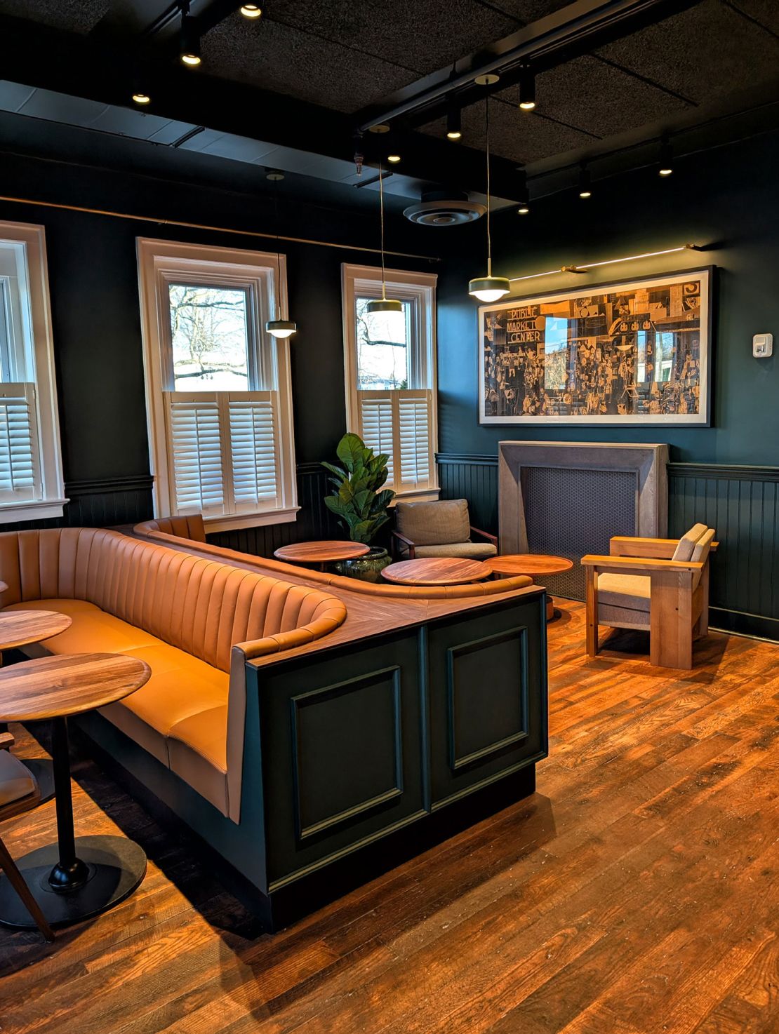 Starbucks' redesigned store in Bridgehampton, New York.
