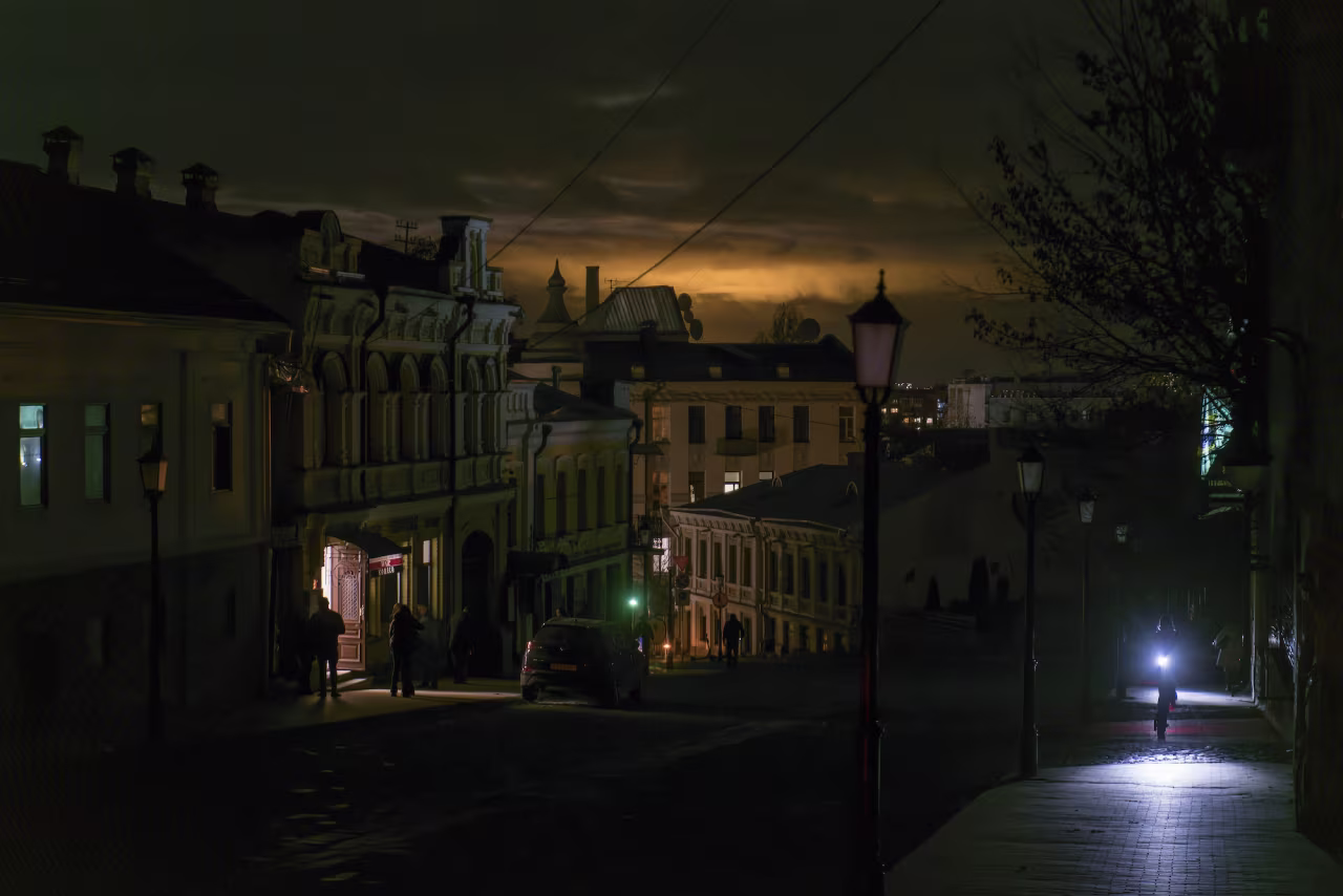 A historic district in Kyiv experiences a blackout after a Russian missile attack on Ukrainian power infrastructure on November 11.