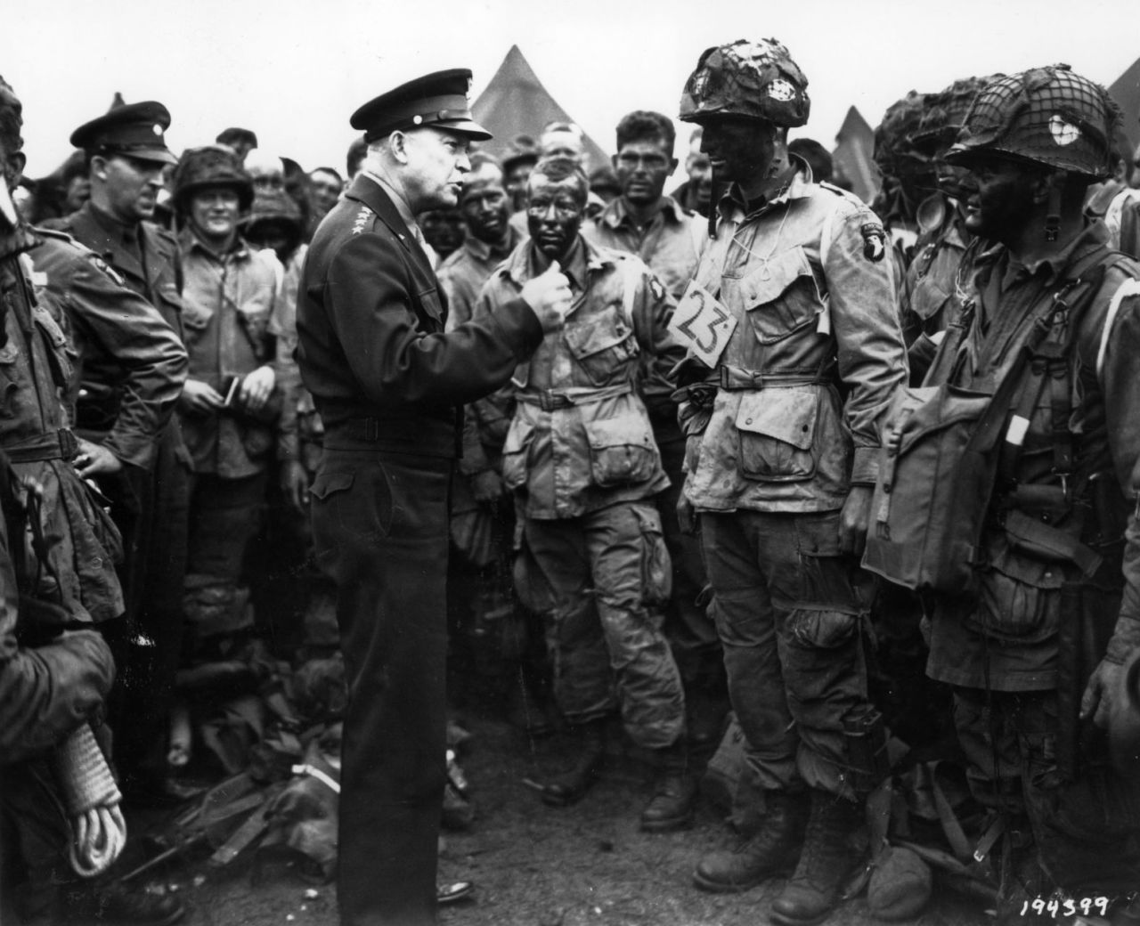 Dwight D. Eisenhower, supreme commander of the Allied forces, gives the order of the day to paratroopers in England. "Full victory — nothing else" was the command just before they boarded their planes to participate in the first wave.