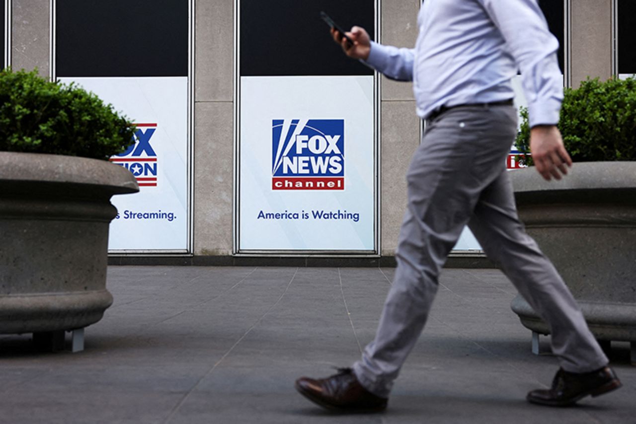 Settlement Reached In Fox Vs Dominion Lawsuit Cnn Business 9714