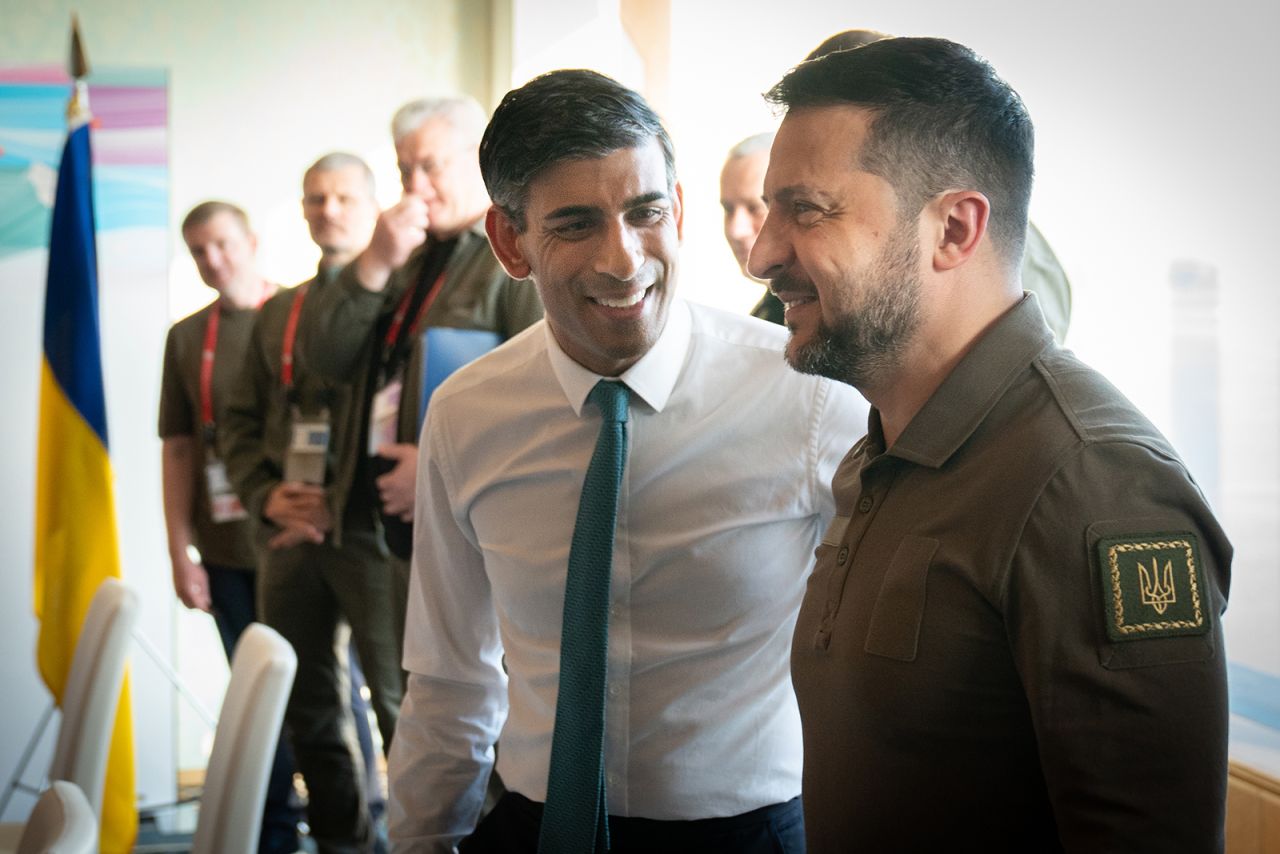 British Prime Minister Rishi Sunak meets with Ukrainian President Volodymyr Zelensky during the G7 Summit in Hiroshima, Japan, on May 20. 