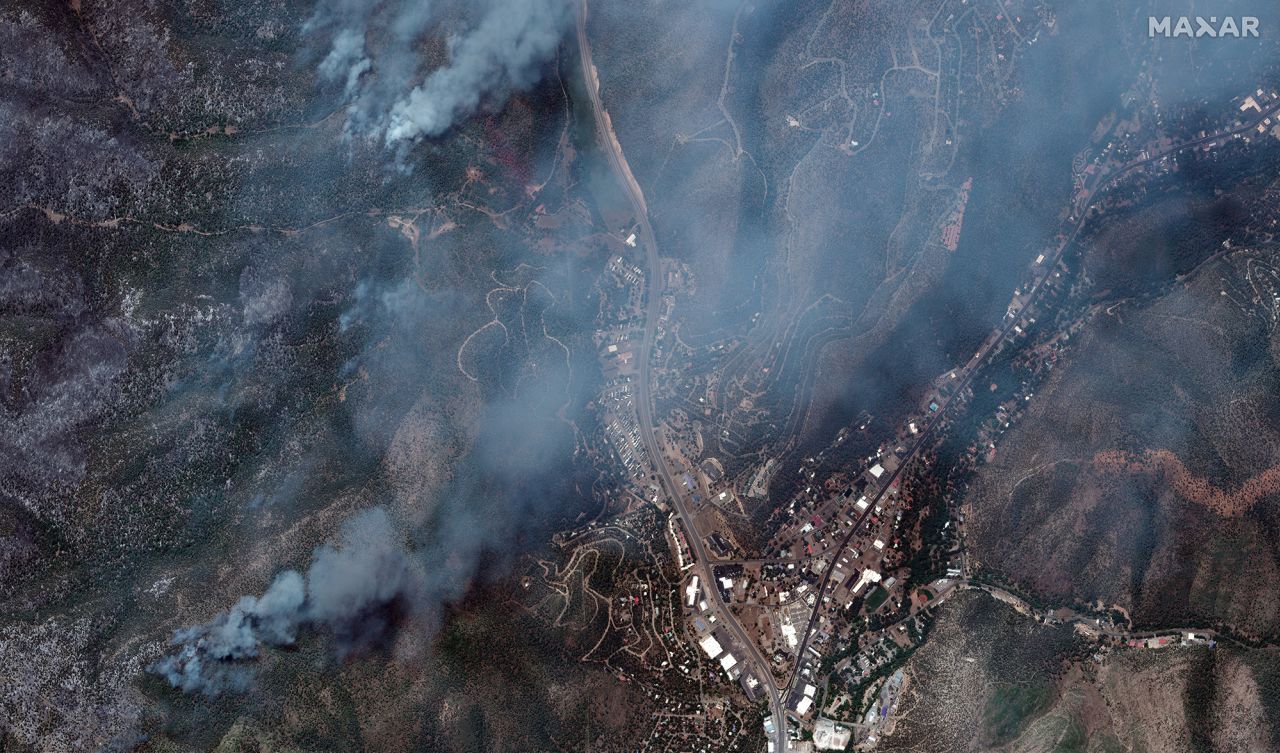 Wildfires burn near Ruidoso, New Mexico, on June 19.