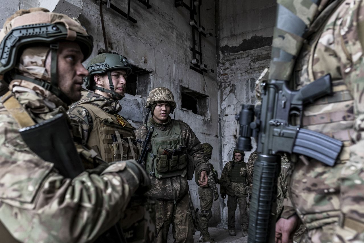 Ukrainian soldiers of the Aidar battalion training at an undetermined location in Donetsk oblast, Ukraine, on April 4.