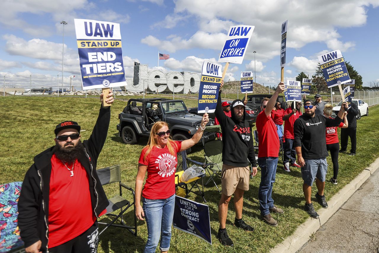 United Auto Workers from engine team 50 man the picket line outside the Stellantis Toledo Assembly Complex on Monday, Sept. 18 in Toledo, Ohio. 