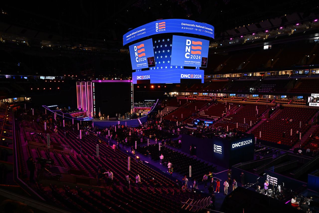 A view of the United Center ahead of day three of  the Democratic National Convention in Chicago, Illinois, on Wednesday, August 21.