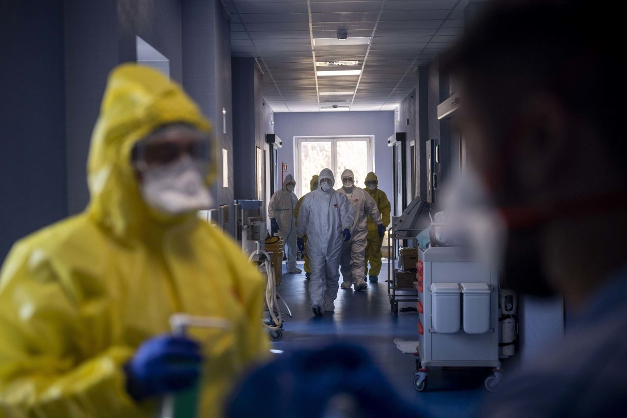 Doctors work in the intensive care unit at Celio Military Polyclinic Hospital in Rome, Italy, on April 1.