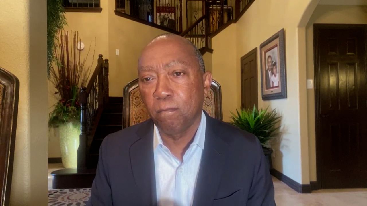 Houston Mayor Sylvester Turner speaks with CNN on Saturday. 