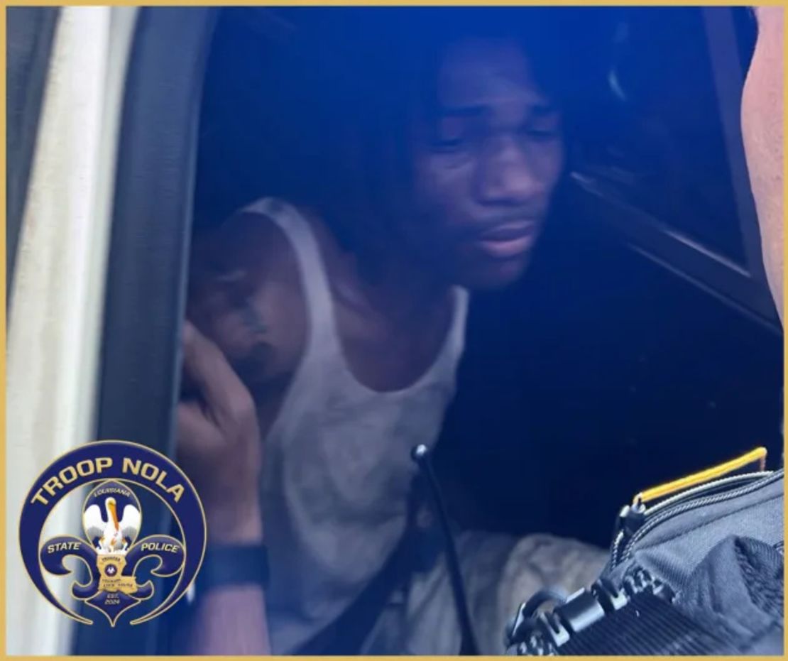 La Policía Estatal de Louisiana publicó esta foto de Kendell Myles tras su captura el viernes. Las autoridades afirman que Myles es uno de los 10 reclusos que escaparon del Centro de Justicia de Orleans.
