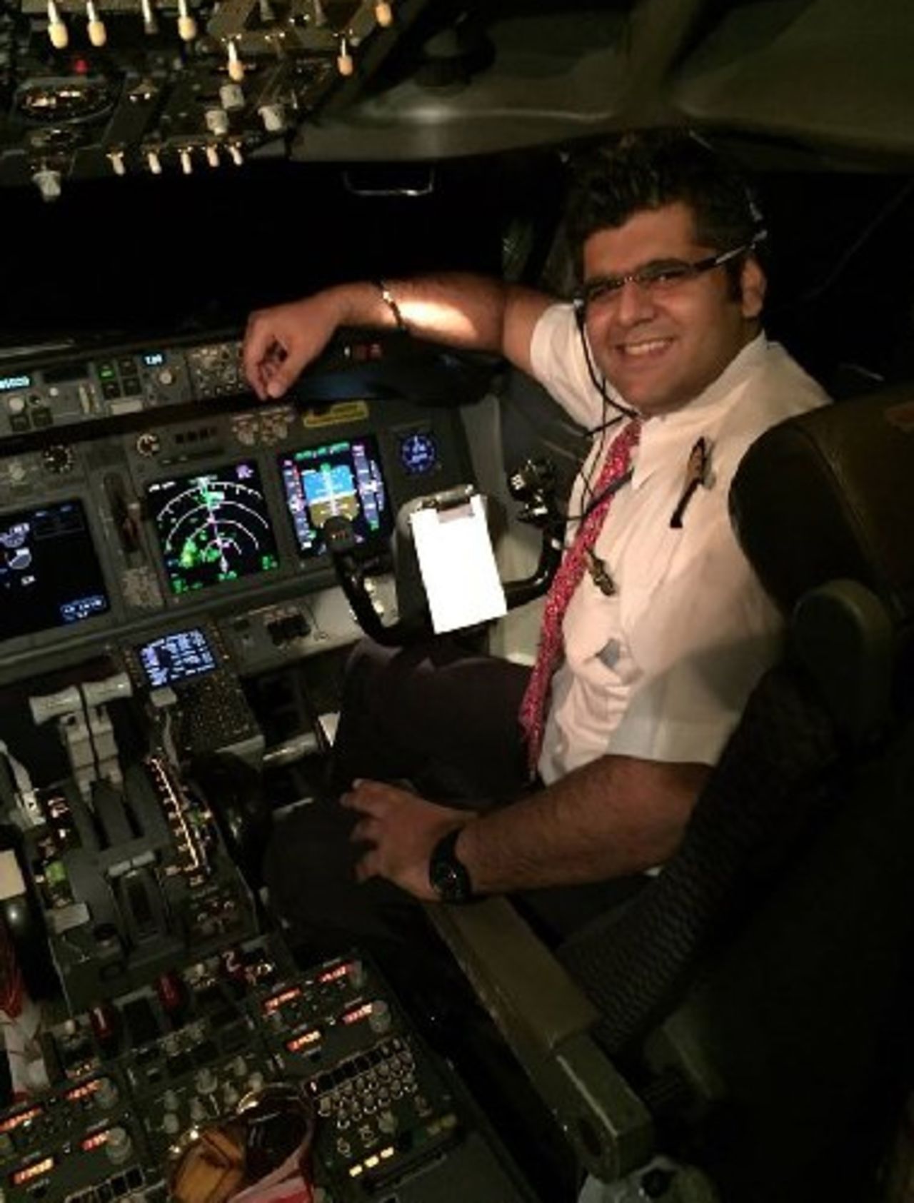 Photo of Lion Air captain Bhavye Suneja.