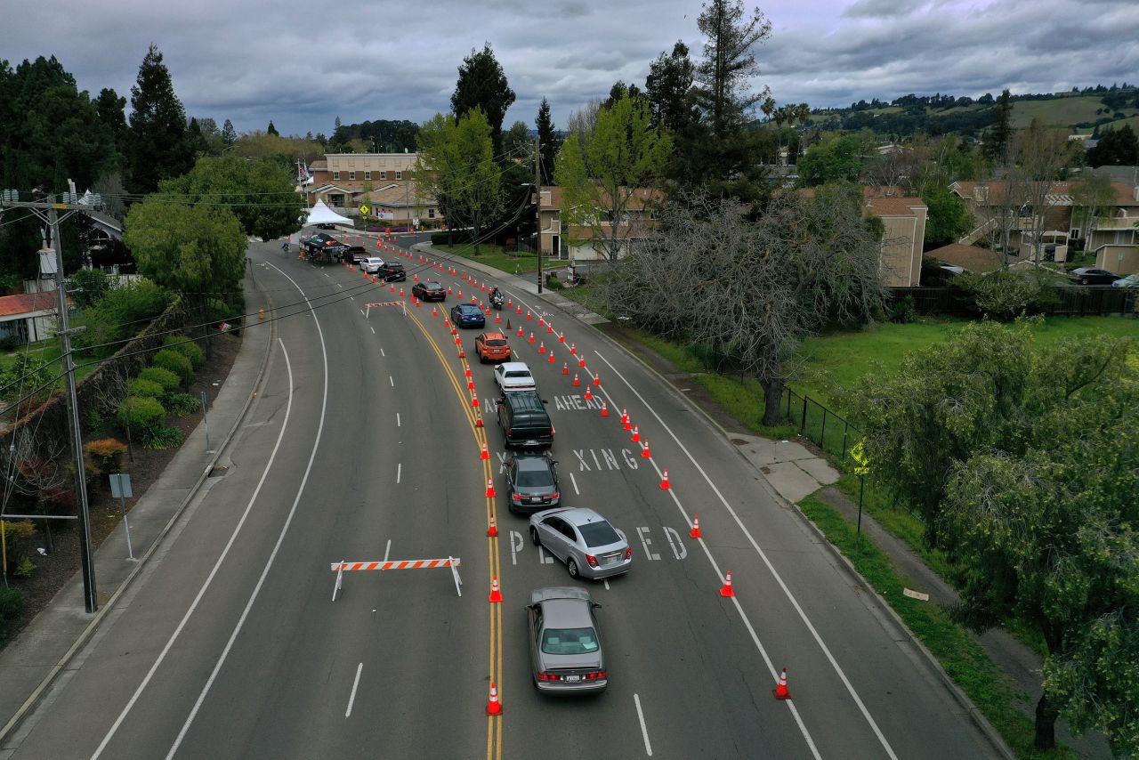 Cars line up at a coronavirus testing facility in Hayward, California, on March 24.