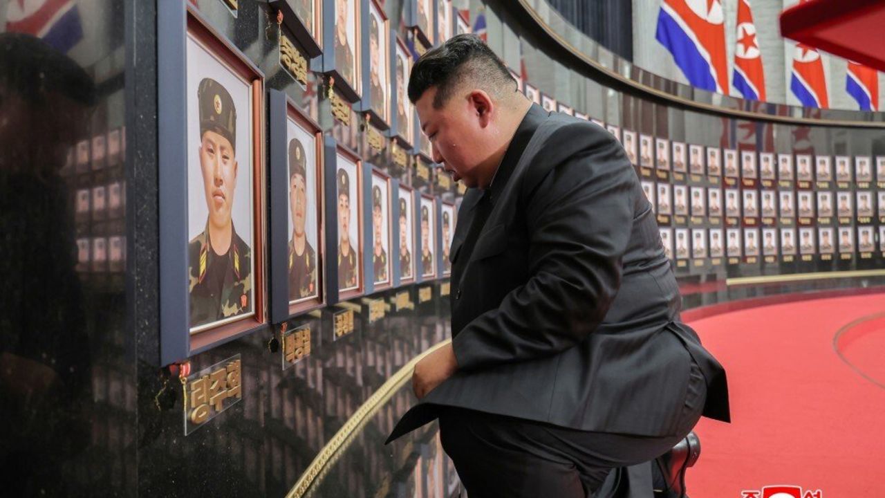 Kim Jong Un holds banquet and memorial for soldiers who fought in Ukraine.