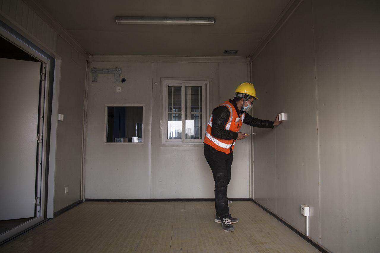 The 1000-bed hospital is scheduled to open on February 5.