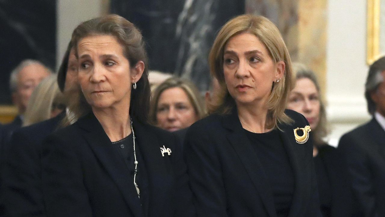 Spain's Princess Elena, left, and Princess Cristina. 