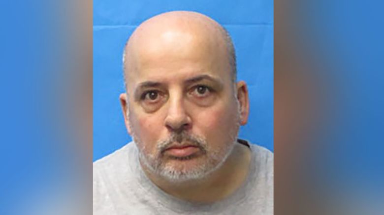 Canadian citizen Johnny Noviello died while in the custody of US Immigration and Customs Enforcement in a Florida detention center.