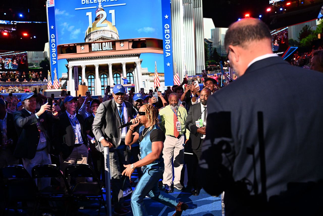 Lil?Jon?performs during the roll call on the second day of the Democratic National Convention in Chicago, Illinois, on Tuesday, August 20. 