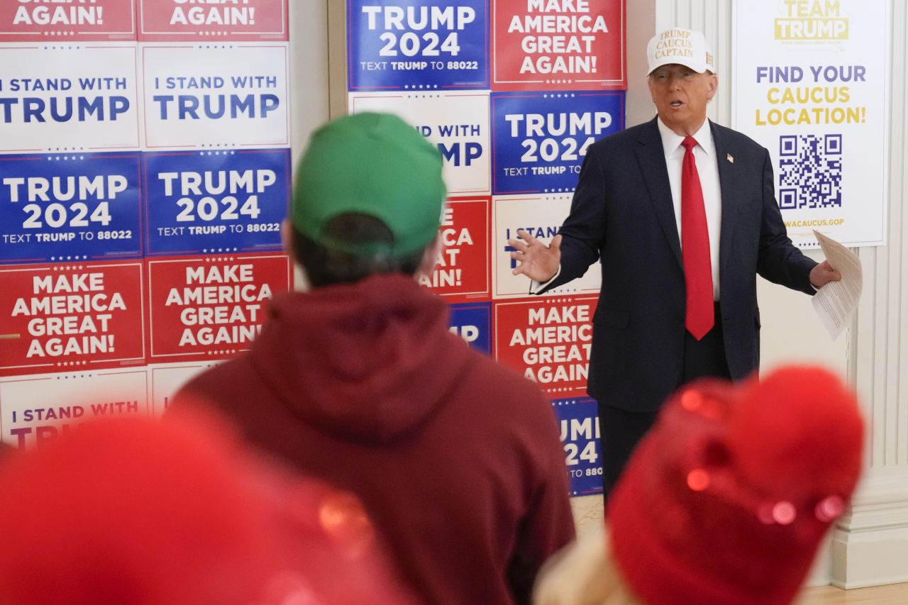 Former President Donald Trump speaks to volunteers at Hotel Fort Des Moines in Des Moines, Iowa, on January 14.