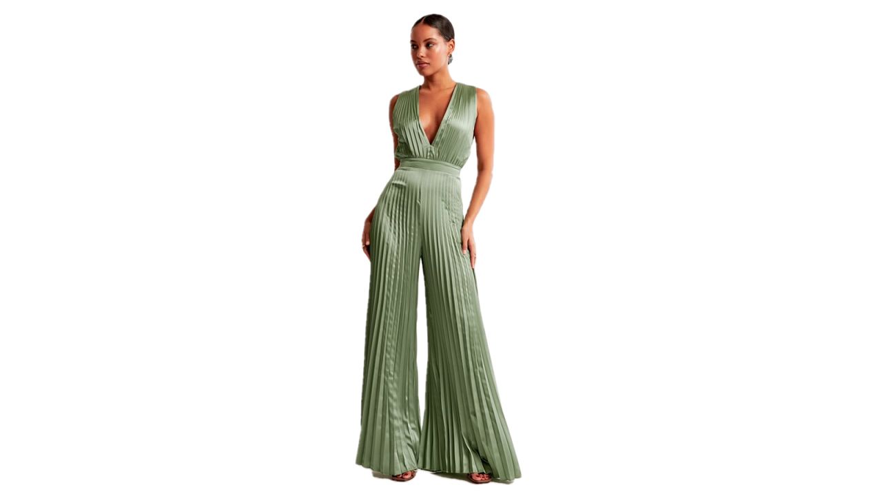 Abercrombie & Fitch The A&F Giselle Pleated Jumpsuit cnnu.jpg