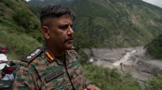 Nepal-China flood death toll tops 1,000 as rescue crews race to find 900 missing workers; authorities bury hundreds in mass graves