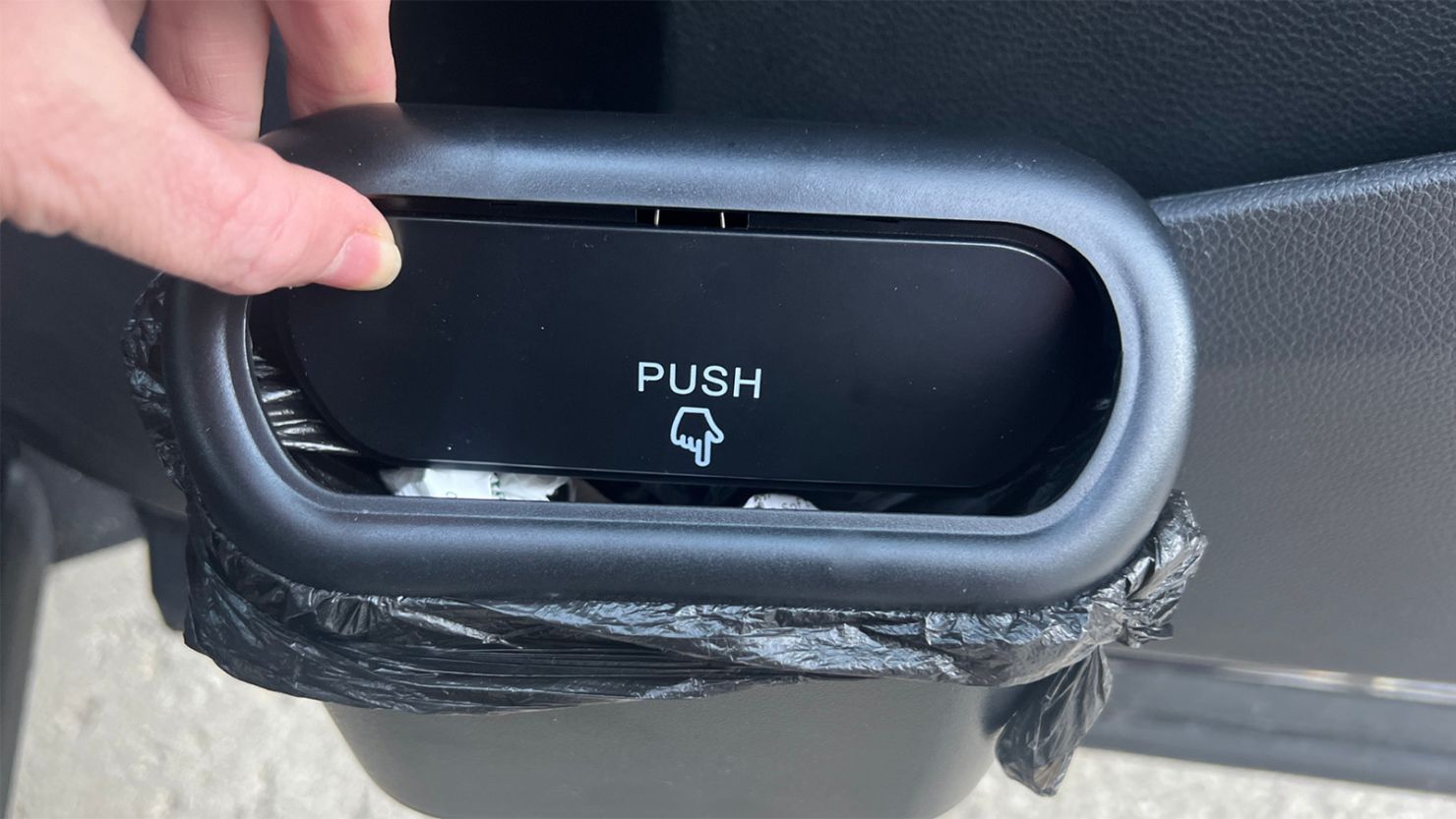 Multifunctional Car Auto Door Side Plastic Trash Bin Rubbish Holder Garbage  Can-Black - Black