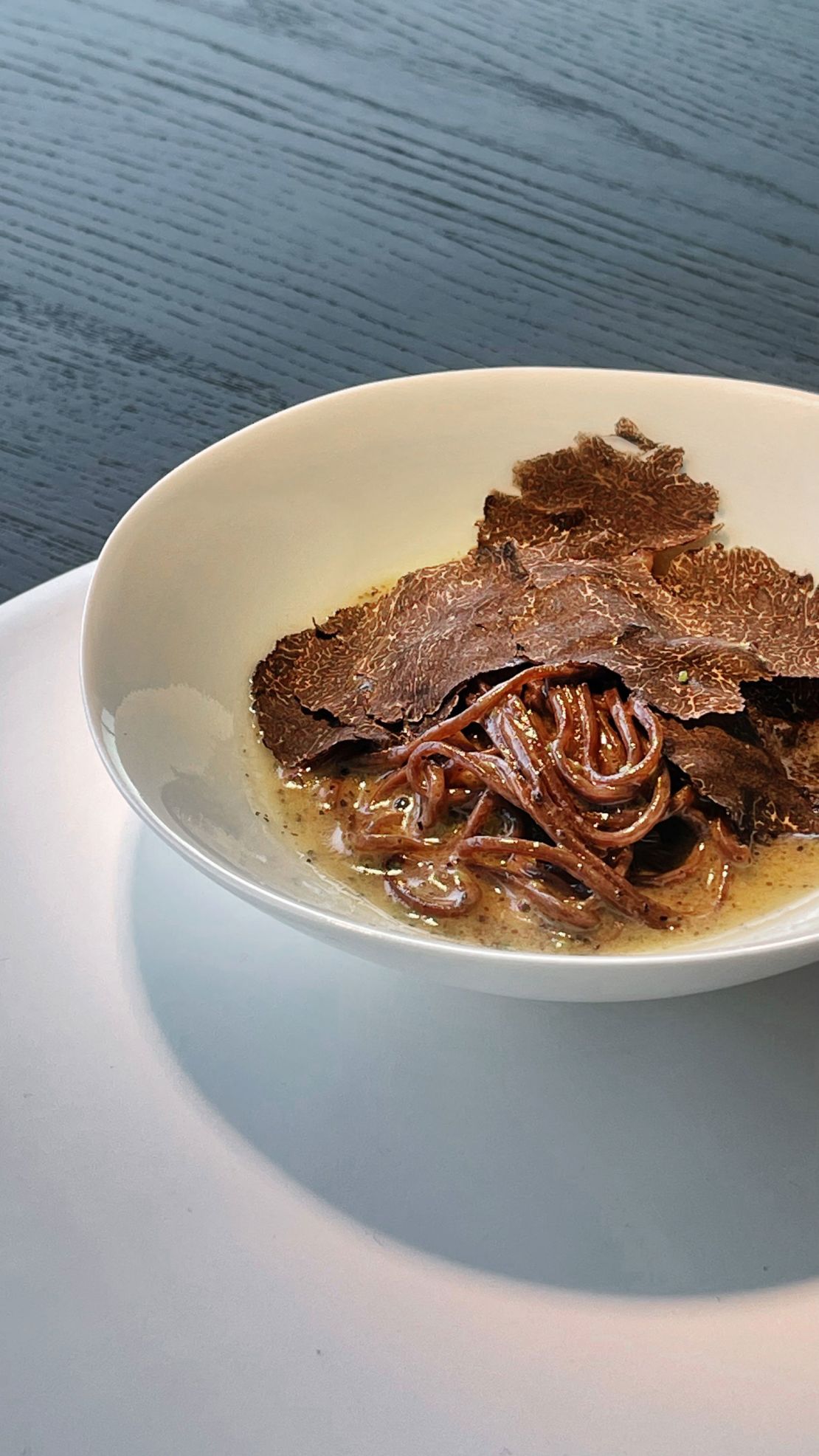 Mosu Hong Kong serves one of chef Sung's signature dishes, Acorn Noodles with Black Truffles, which was featured on 'Culinary Class Wars'.