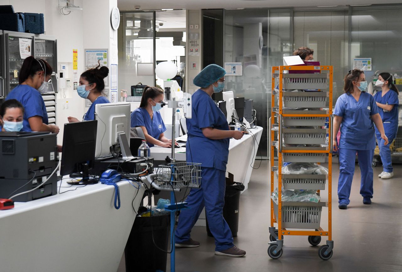 Medical staff work in the intensive care unit for Covid-19 patients at Ambroise Paré Hospital in Boulogne-Billancourt, France, on March 8.