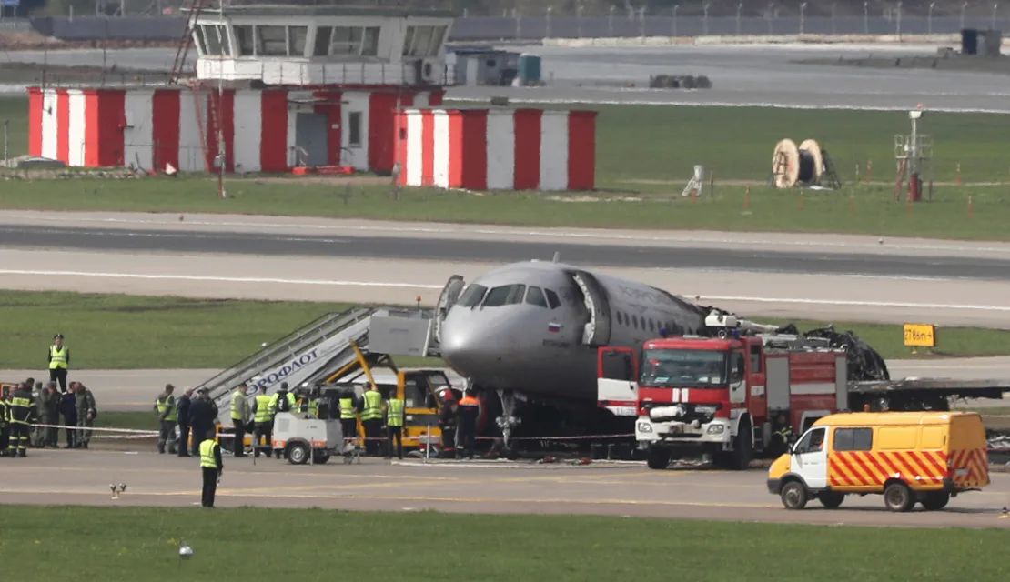 41 personas murieron de las 78 que iban a bordo del vuelo 1492 de Aeroflot, que se estrelló y se incendió en el aeropuerto Sheremetyevo de Moscú en mayo de 2019.