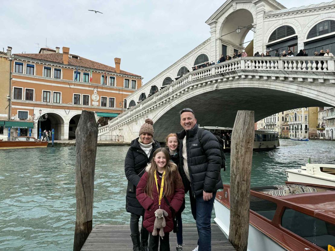 The Earl family also made a one-day jaunt to Venice, Italy.