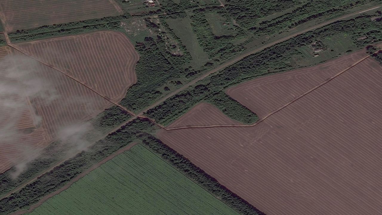 After trenches were built, west of Lgov, Russia, on August 12.