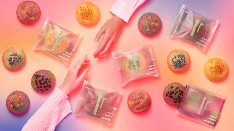 Японска пекарна използва изкуствен интелект, за да произведе „романтичен хляб“, насочен към младежи, склонни към любовта