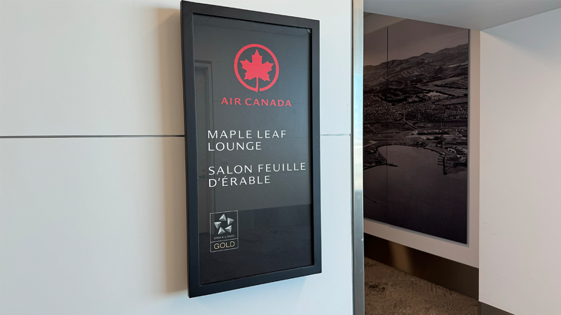 Air Canada Maple Leaf lounge SFO