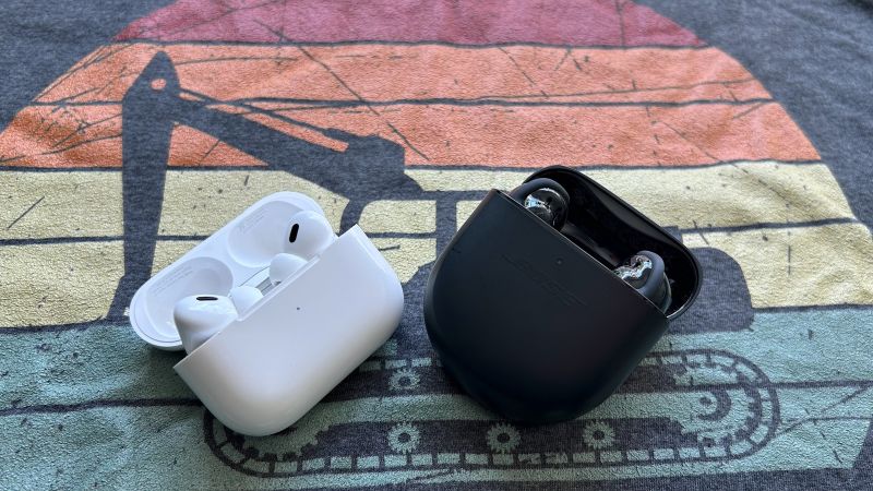 Bose vs airpods pro hot sale