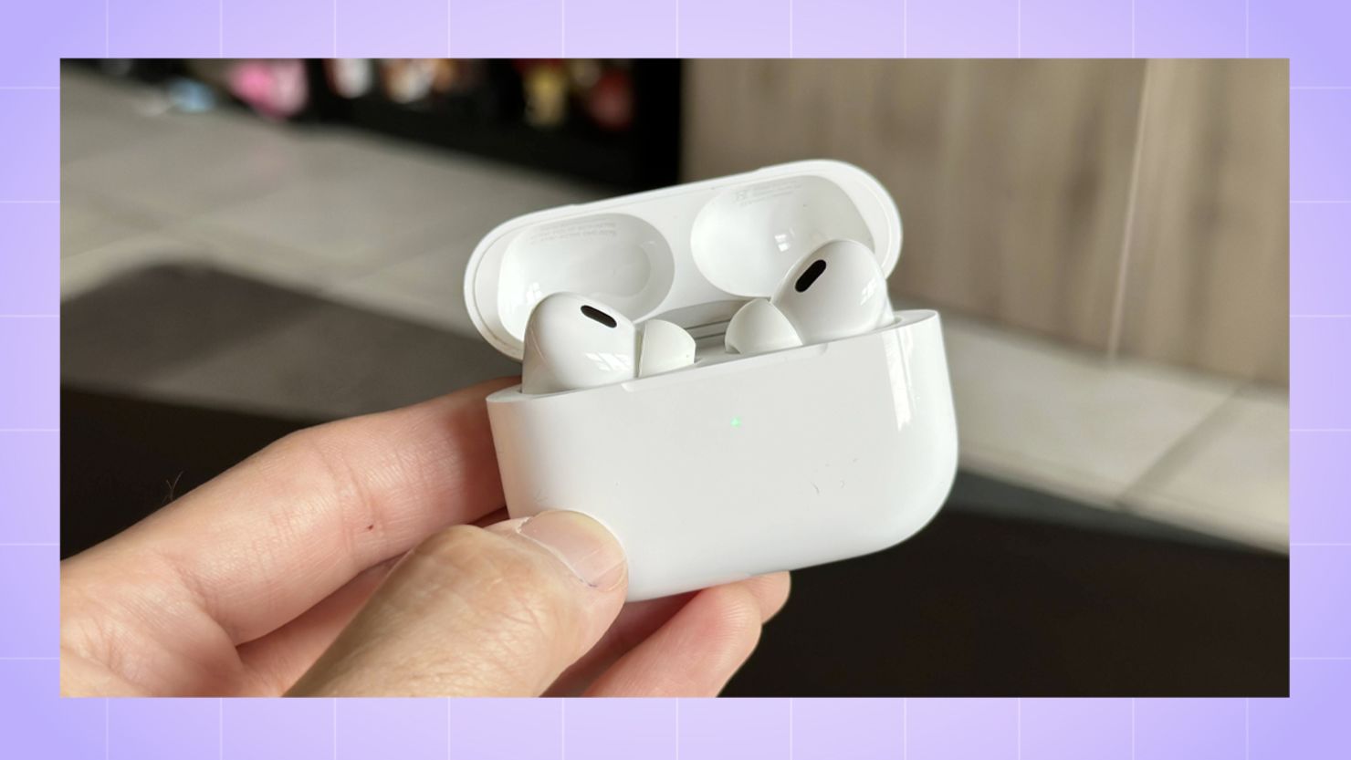 Black Friday Sale: Apple AirPods Pro 32% Off