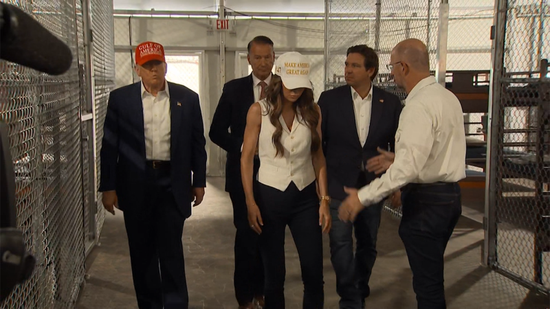 https://media.cnn.com/api/v1/images/stellar/prod/alcatraz-20250701215019823.png?c=16x9&q=w_800,c_fill