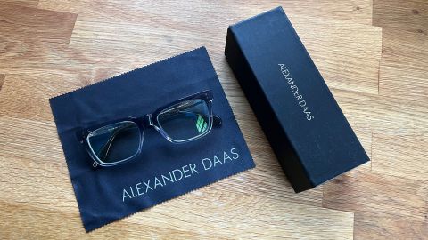Underscored best glasses Alexander Daas product shot
