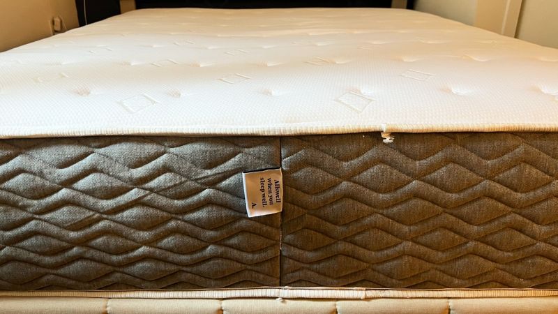 https://media.cnn.com/api/v1/images/stellar/prod/allswell-hybrid-best-mattresses-edge-view.jpg?c=16x9&q=w_800,c_fill